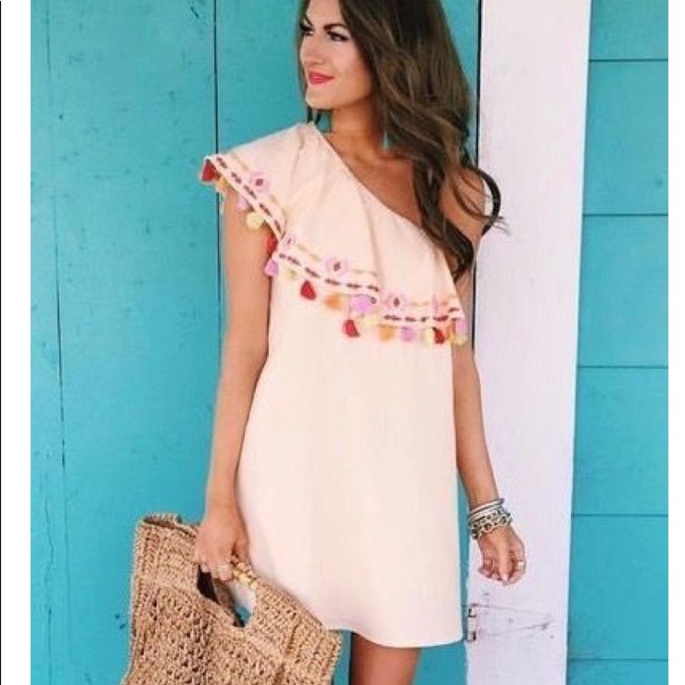 ISO This Dress